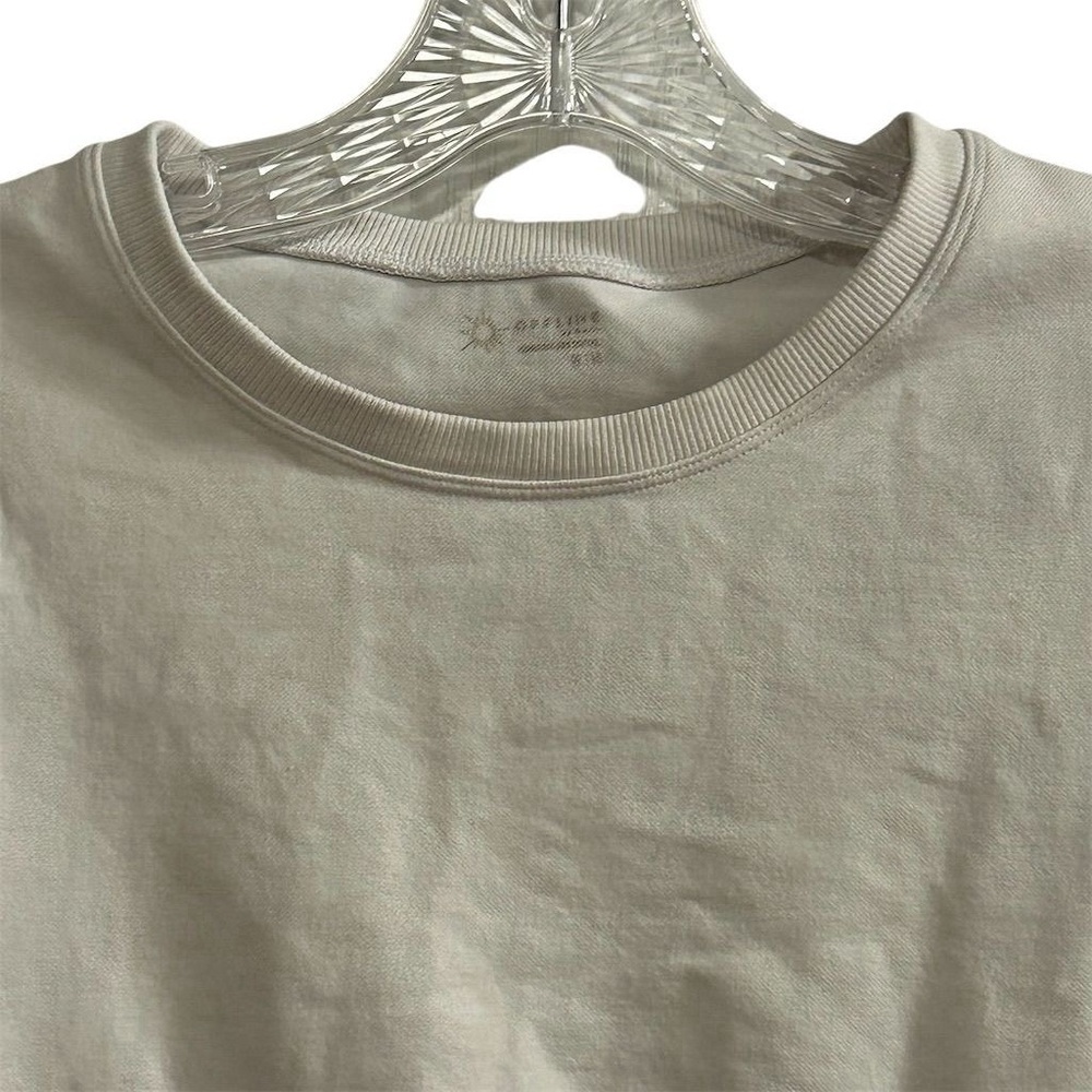 Offline by Aerie Women's White Cropped Crew Neck T-Shirt Size M Casual Top y2k - Picture 2 of 8